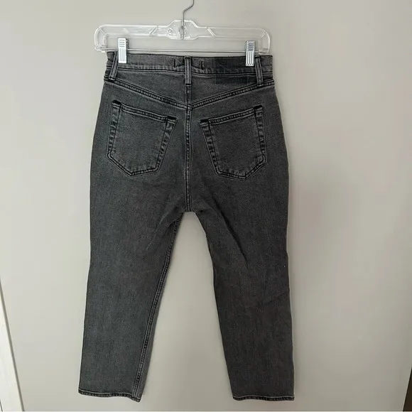 Abercrombie &amp; Fitch Ultra High Rise Ankle Straight Jean Grey Wash Size 26 Short