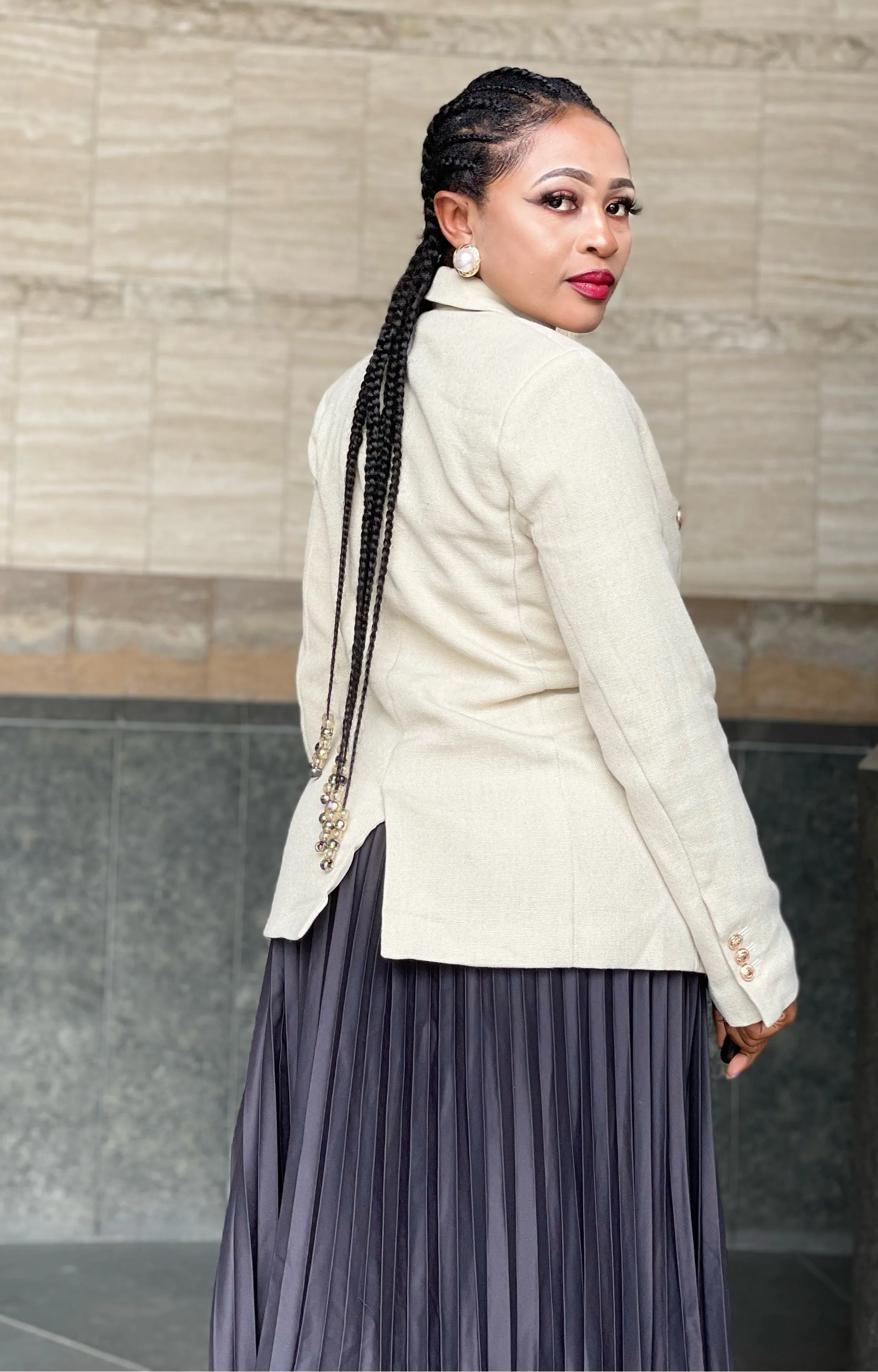 Anna Classic Long Sleeves Blazer