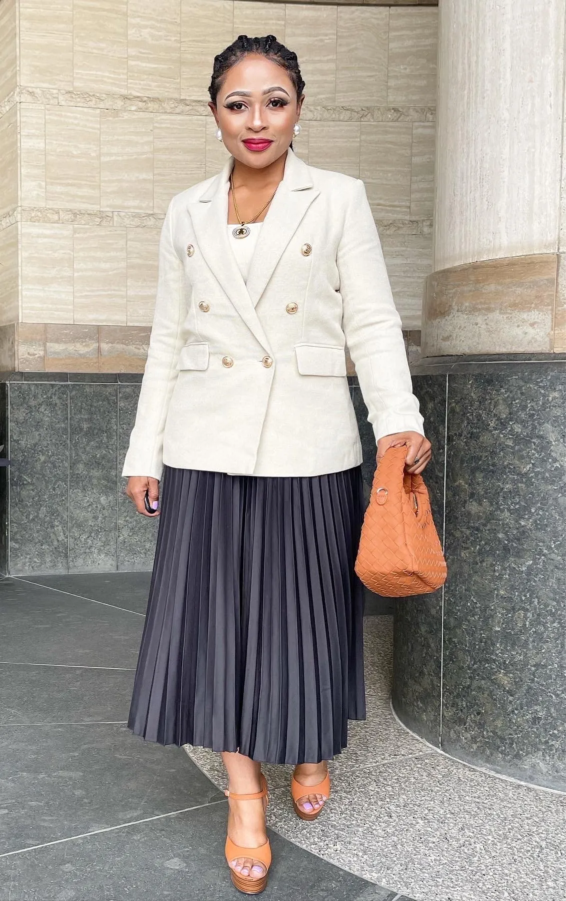 Anna Classic Long Sleeves Blazer