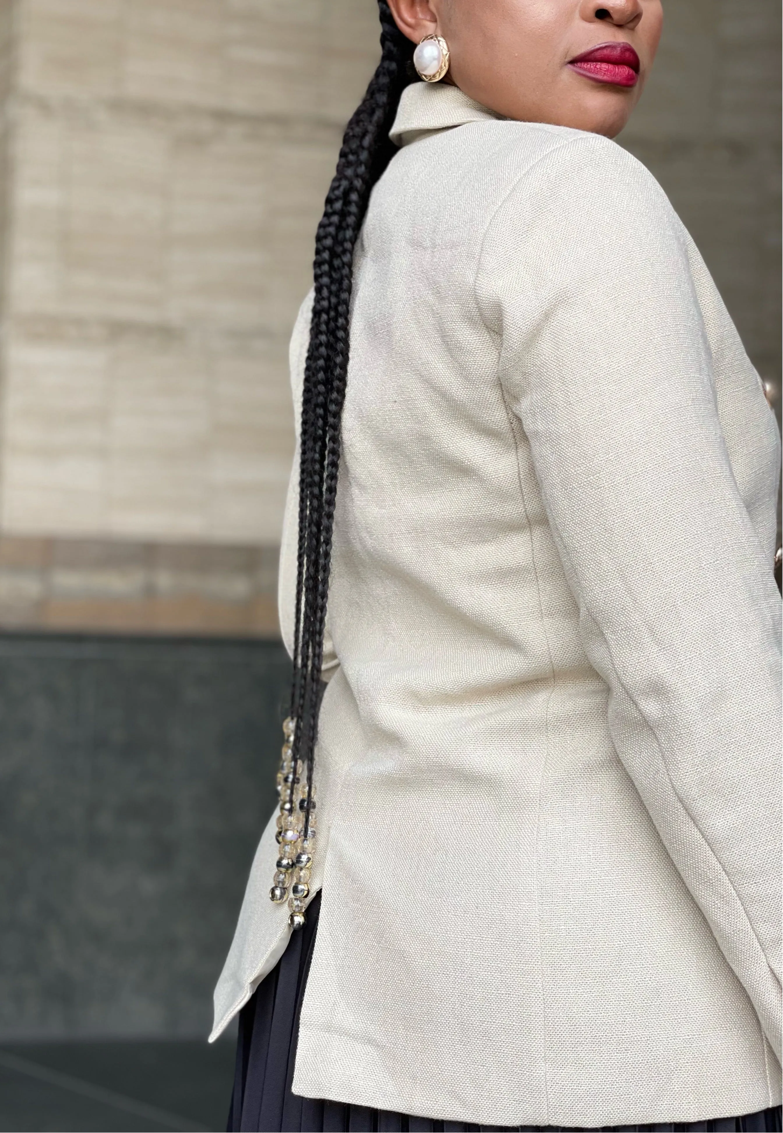 Anna Classic Long Sleeves Blazer