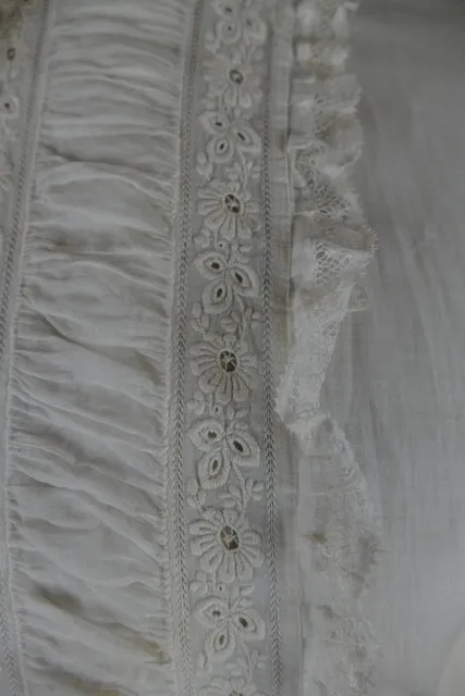 Boudoir Robe, America, ca. 1875