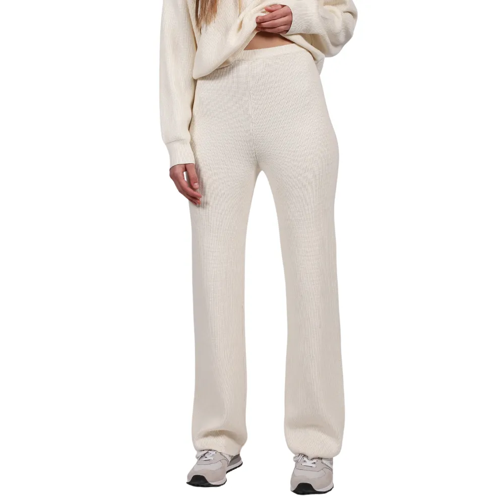 Brunette Ribbed Knit Pant