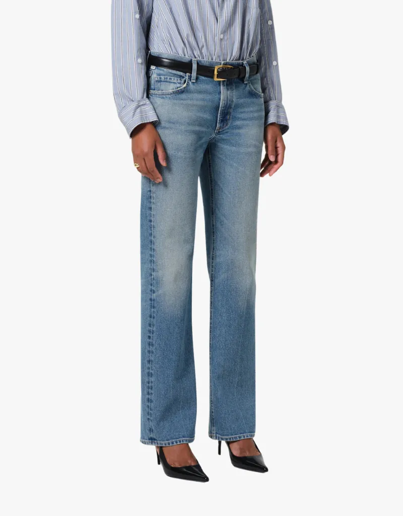 Citizens of Humanity Genova Low-Rise Bootcut Jeans in Clairo