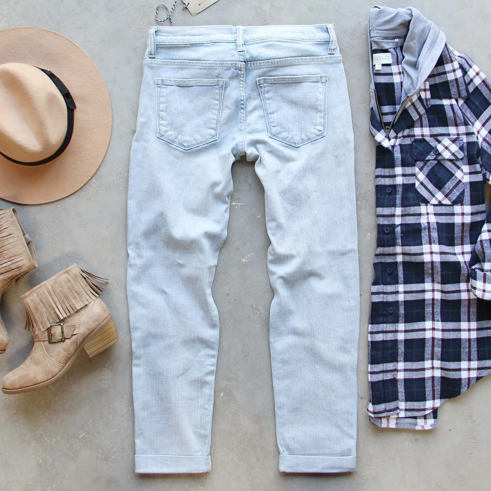 Cut & Fray Boyfriend Jean
