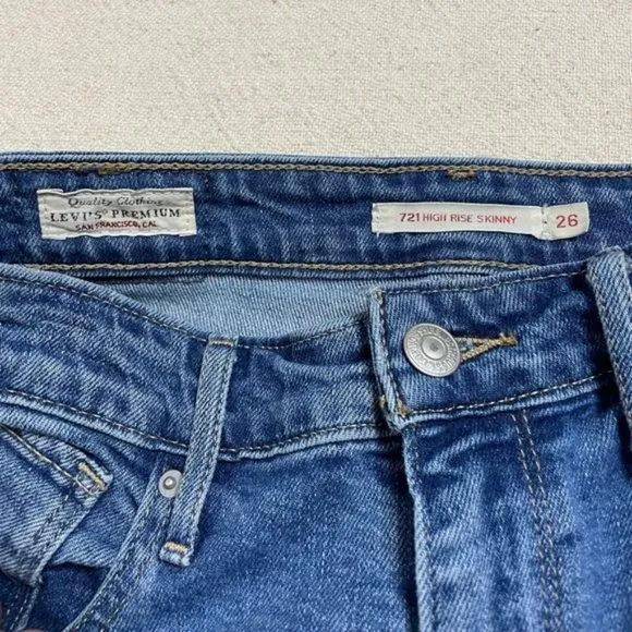 FP Levi's 721‎ Blue Denim Rugged Skinny Distressed Jeans 26