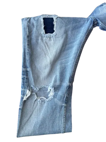 GUESS Regular Straight Distressed Jeans