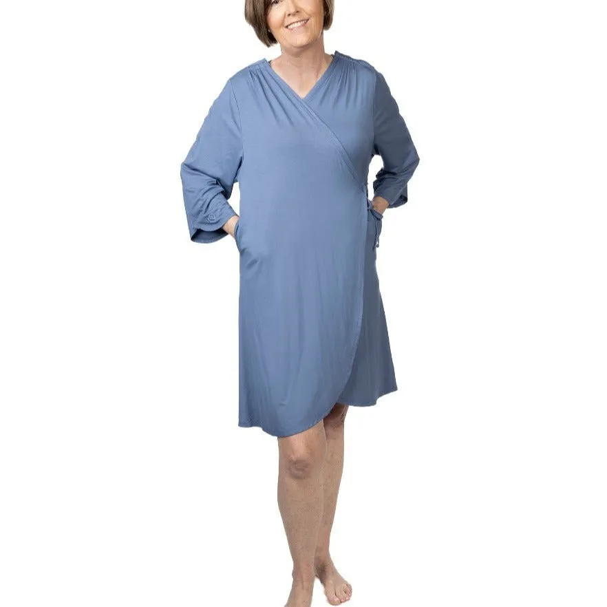Hospital Gown with Snap Sleeves in Cornflower Blue
