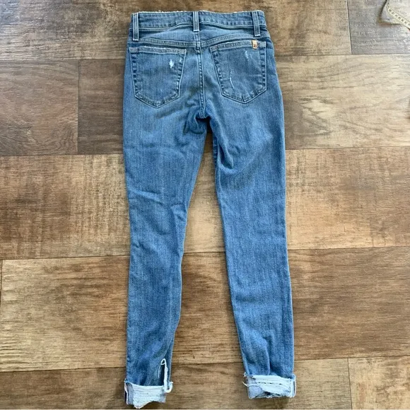 Joe’s Jeans Icon Rhea distressed rolled cropped