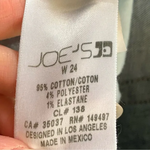 Joe’s Jeans Icon Rhea distressed rolled cropped