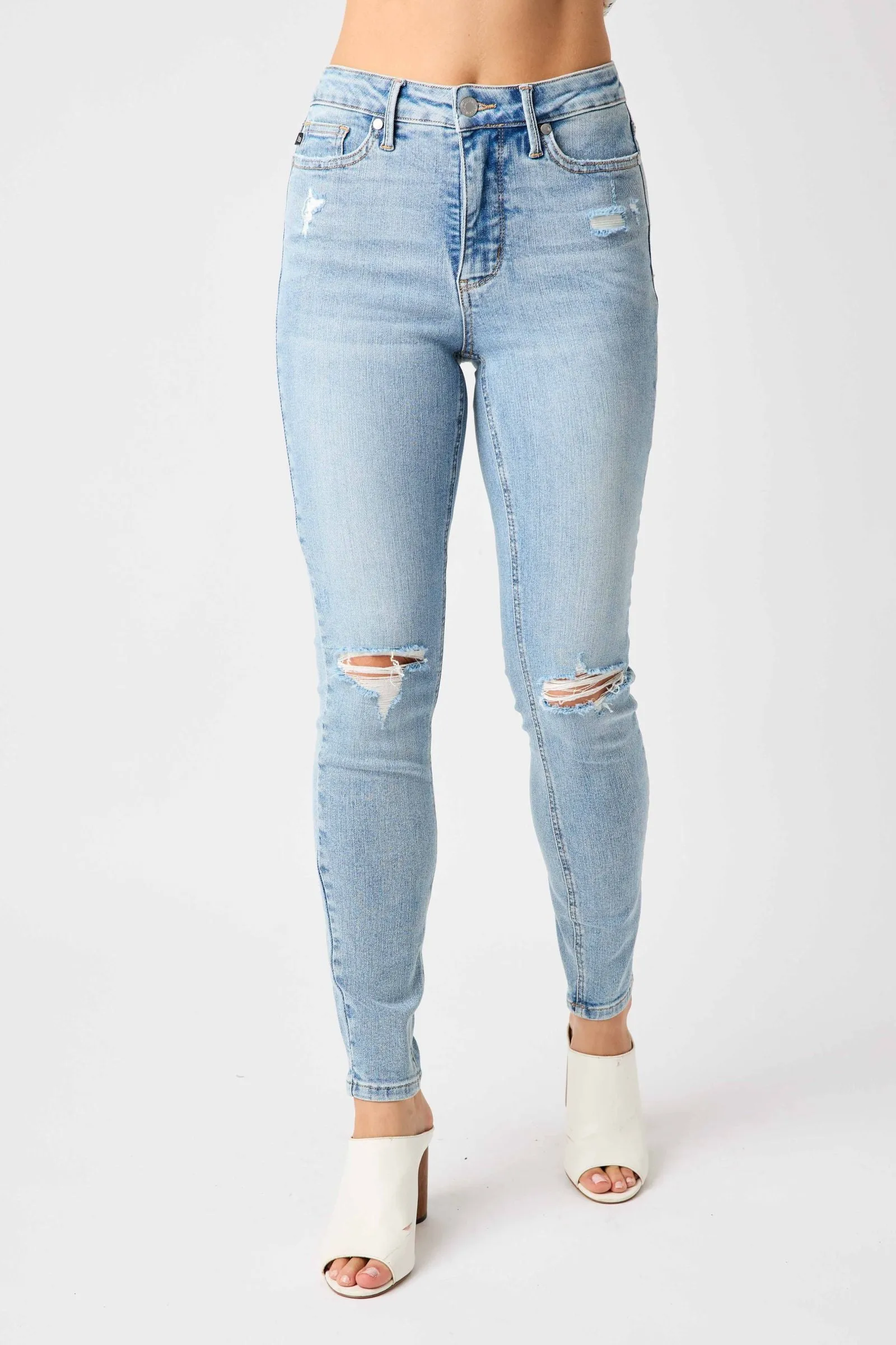 Judy Blue TUMMY CONTROL Light Wash Jean