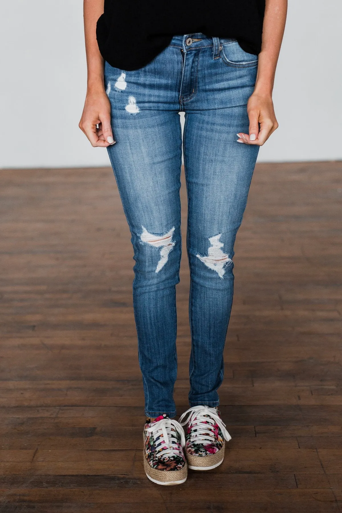 KanCan Skinny Jeans- Kenzie Wash