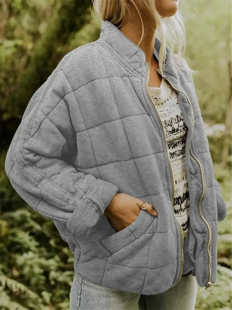 Kiria - Warm Oversized Woman's Jacket