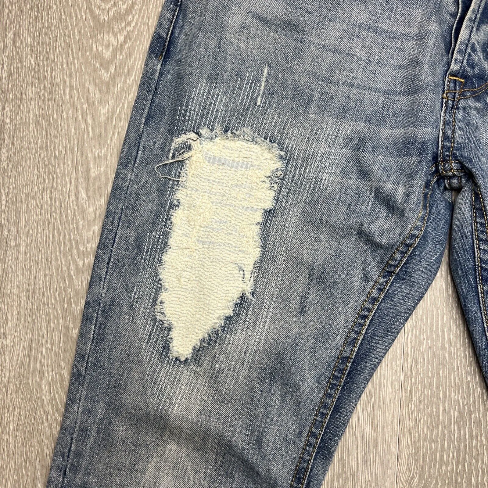 Legend & Souls Mens Red taper Fit Distressed Jeans Size 30 / 34