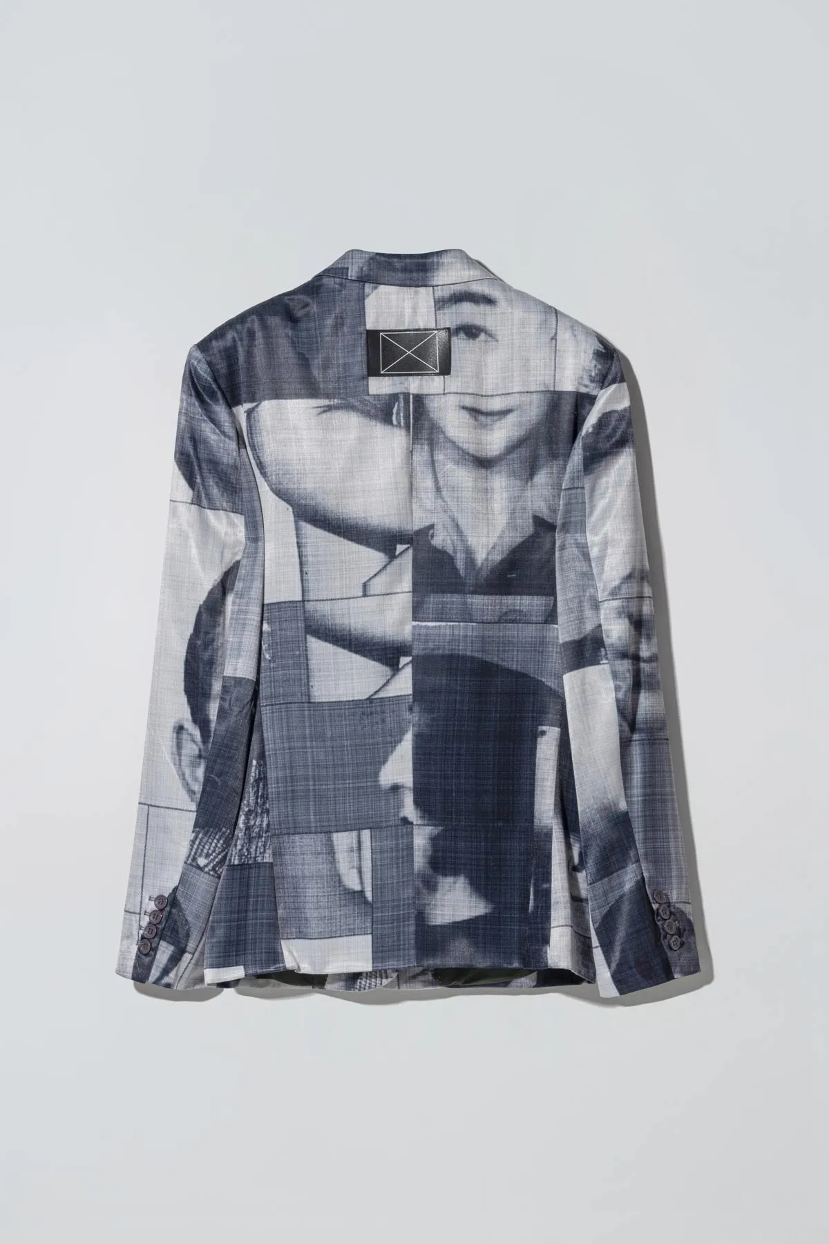 Liberty Suit in Black List Print Grey
