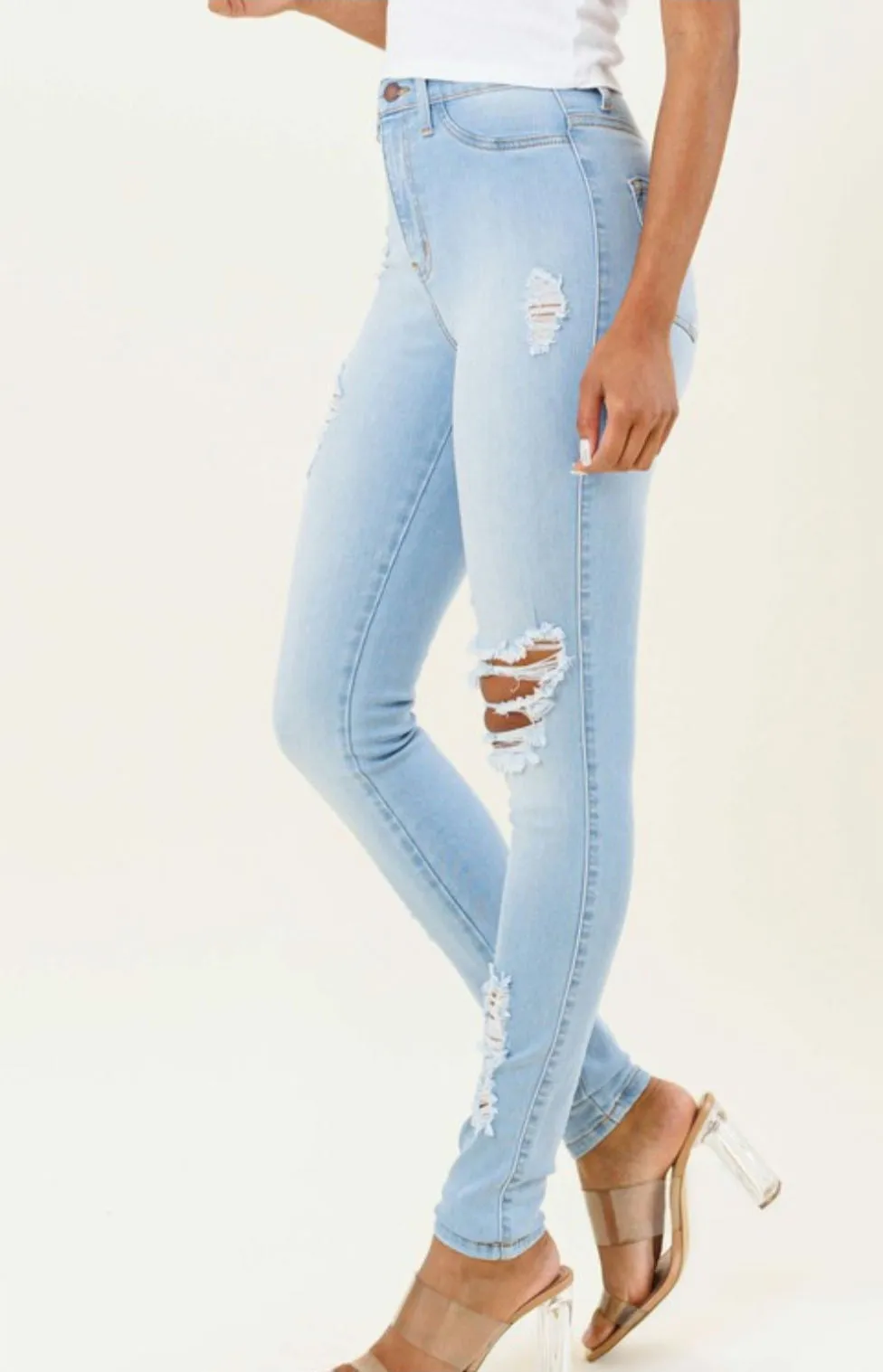 Light Skinny Jeans