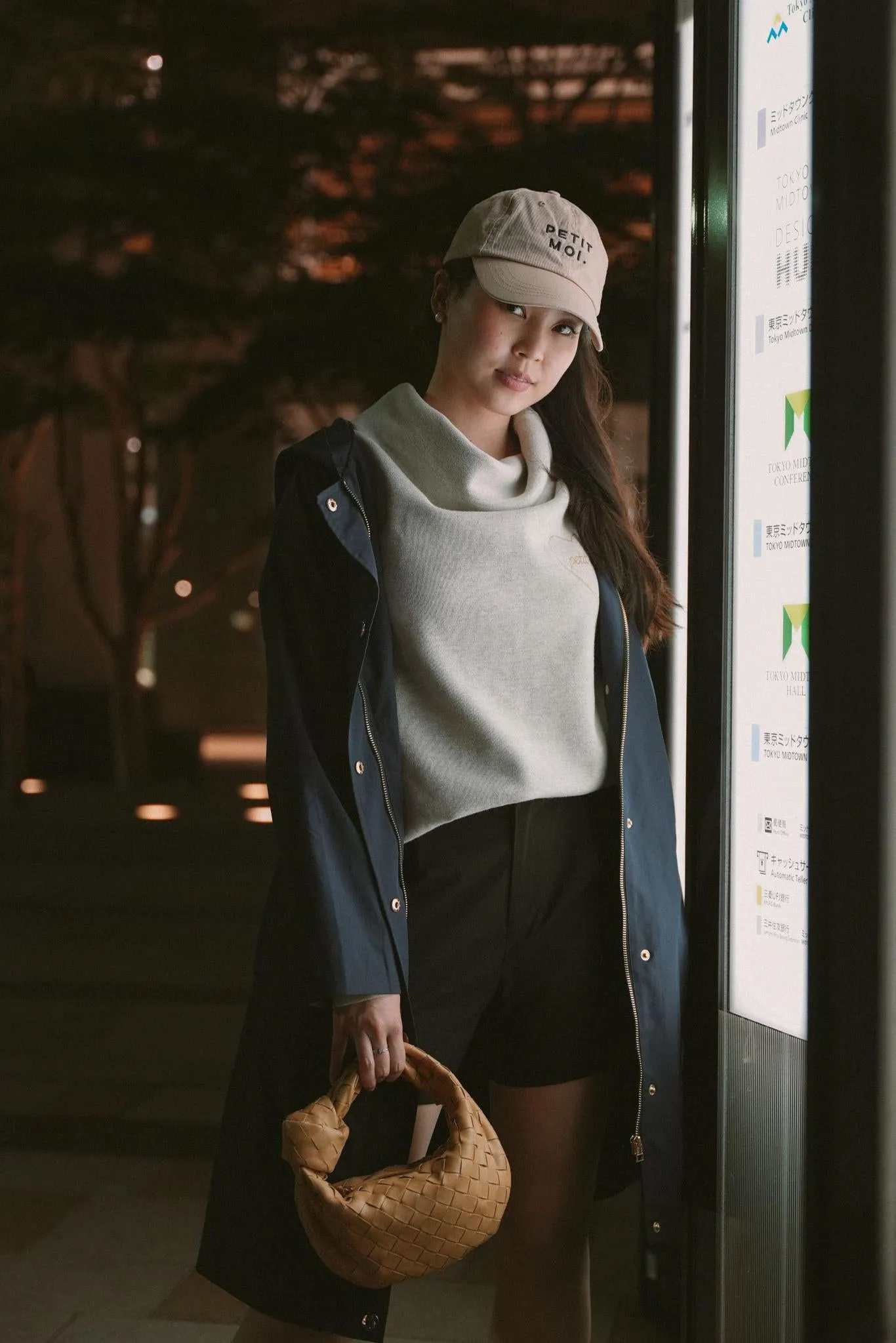 LONG PARKA IN NIGHT BLUE