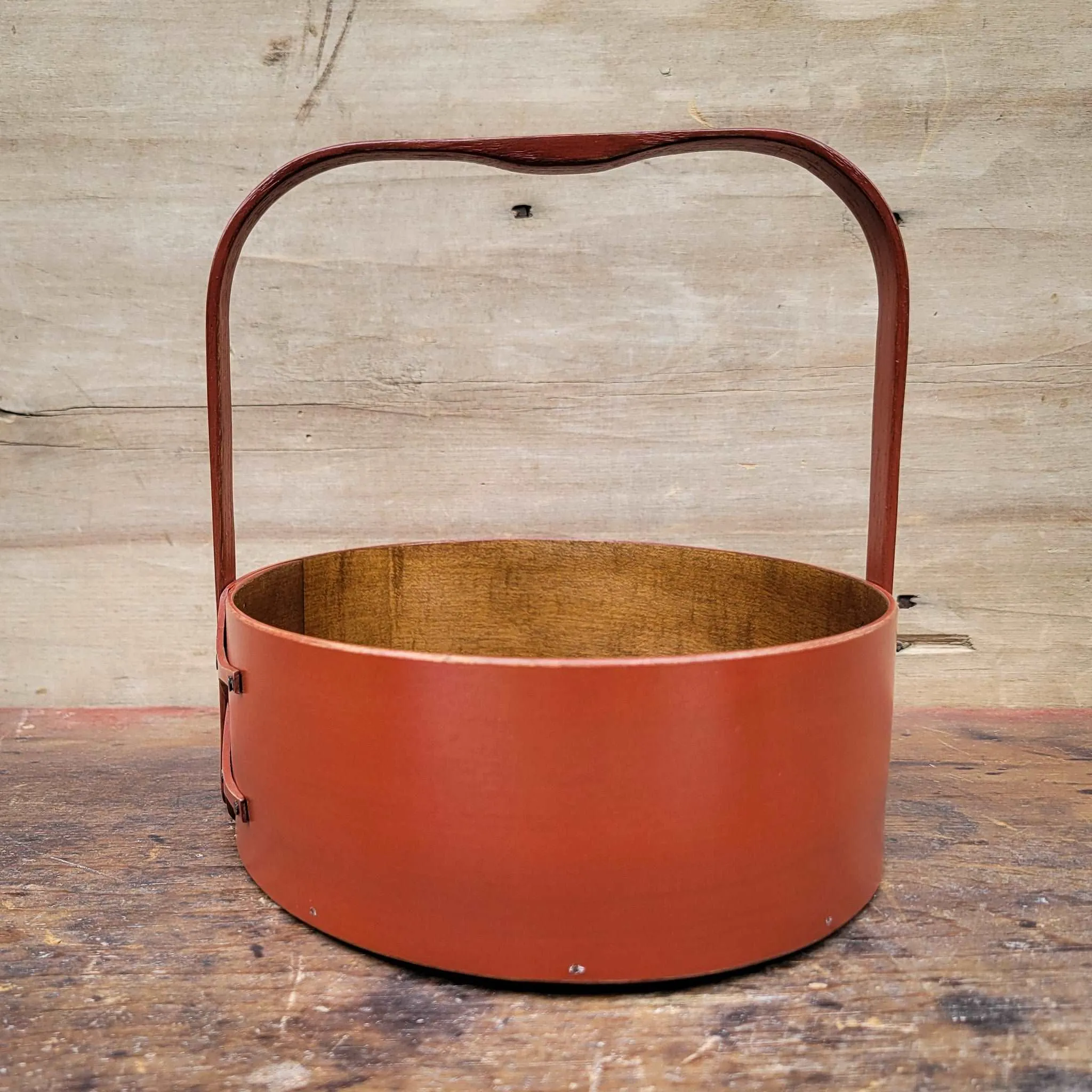 Medium Shaker Sewing Carrier