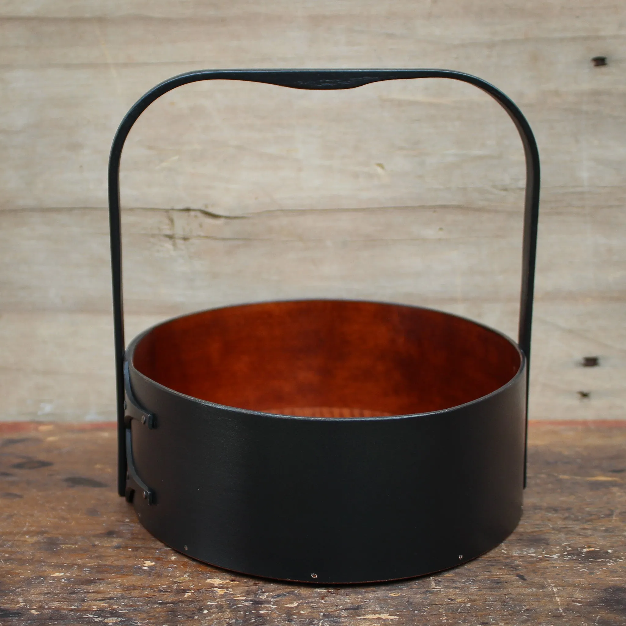 Medium Shaker Sewing Carrier