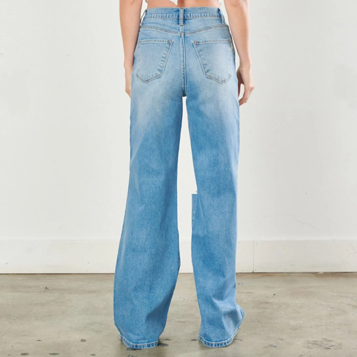 Mia Medium Wash Wide Fit Jeans
