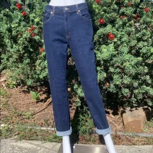 NWOT Levi’s  550 Relaxed Fit Tapered Leg High Rise Jeans