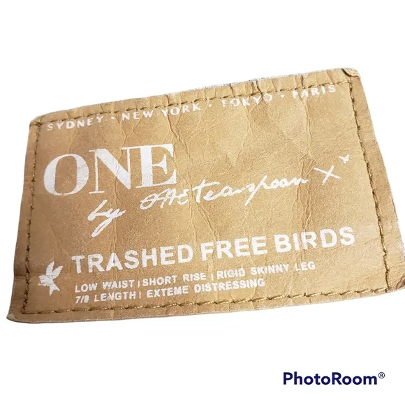One Teaspoon DESTRESSED Patched Denim Jeans Trashed Free birds 27