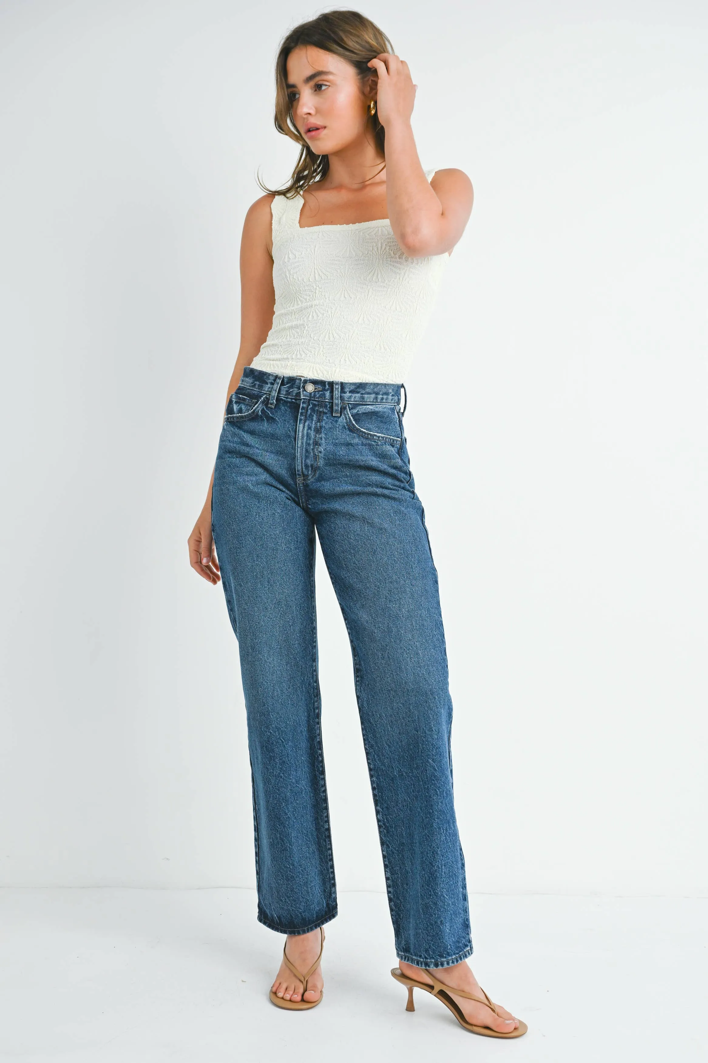 RELAXED STRAIGHT - dark wash