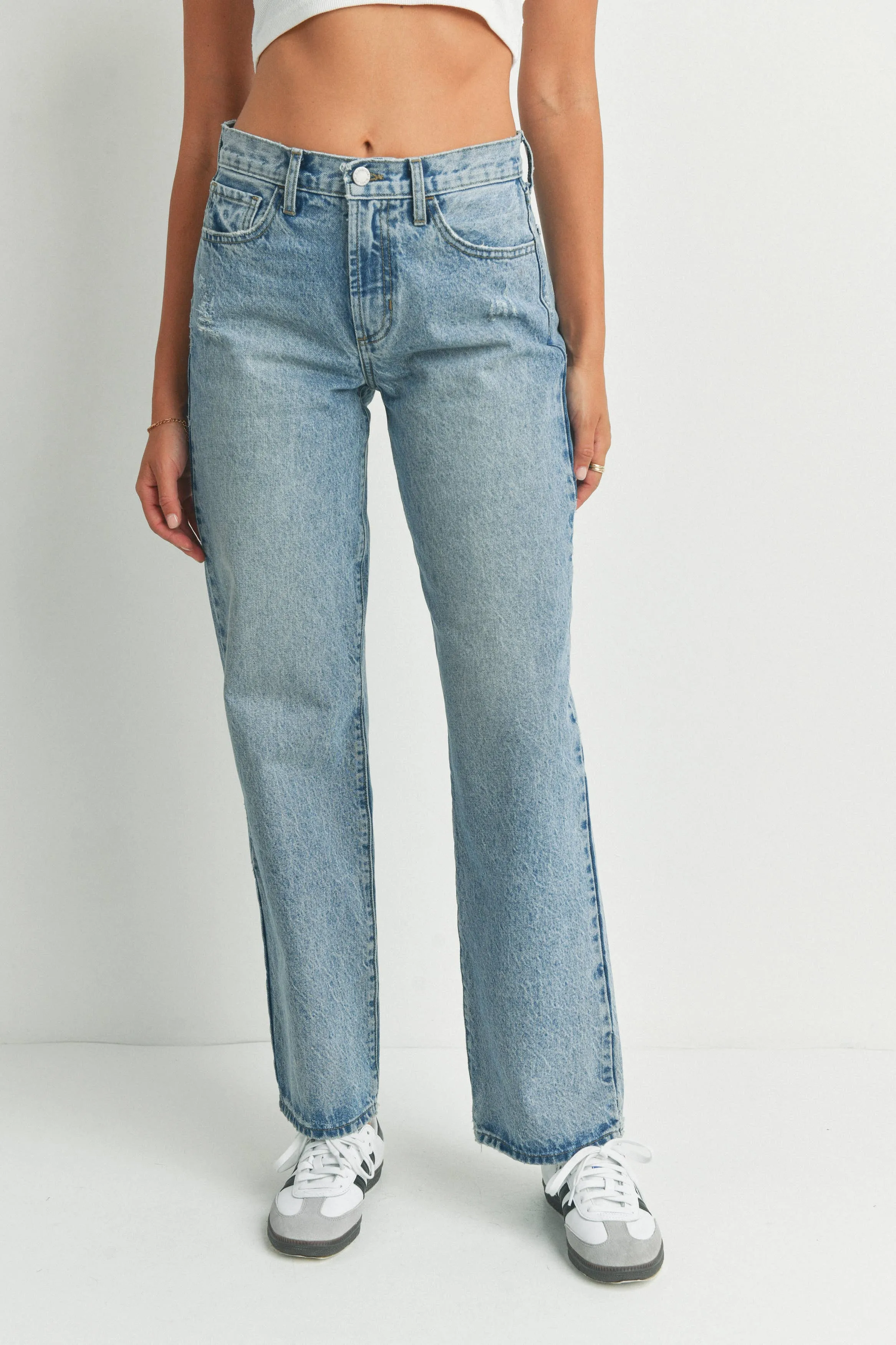 RELAXED STRAIGHT - light wash