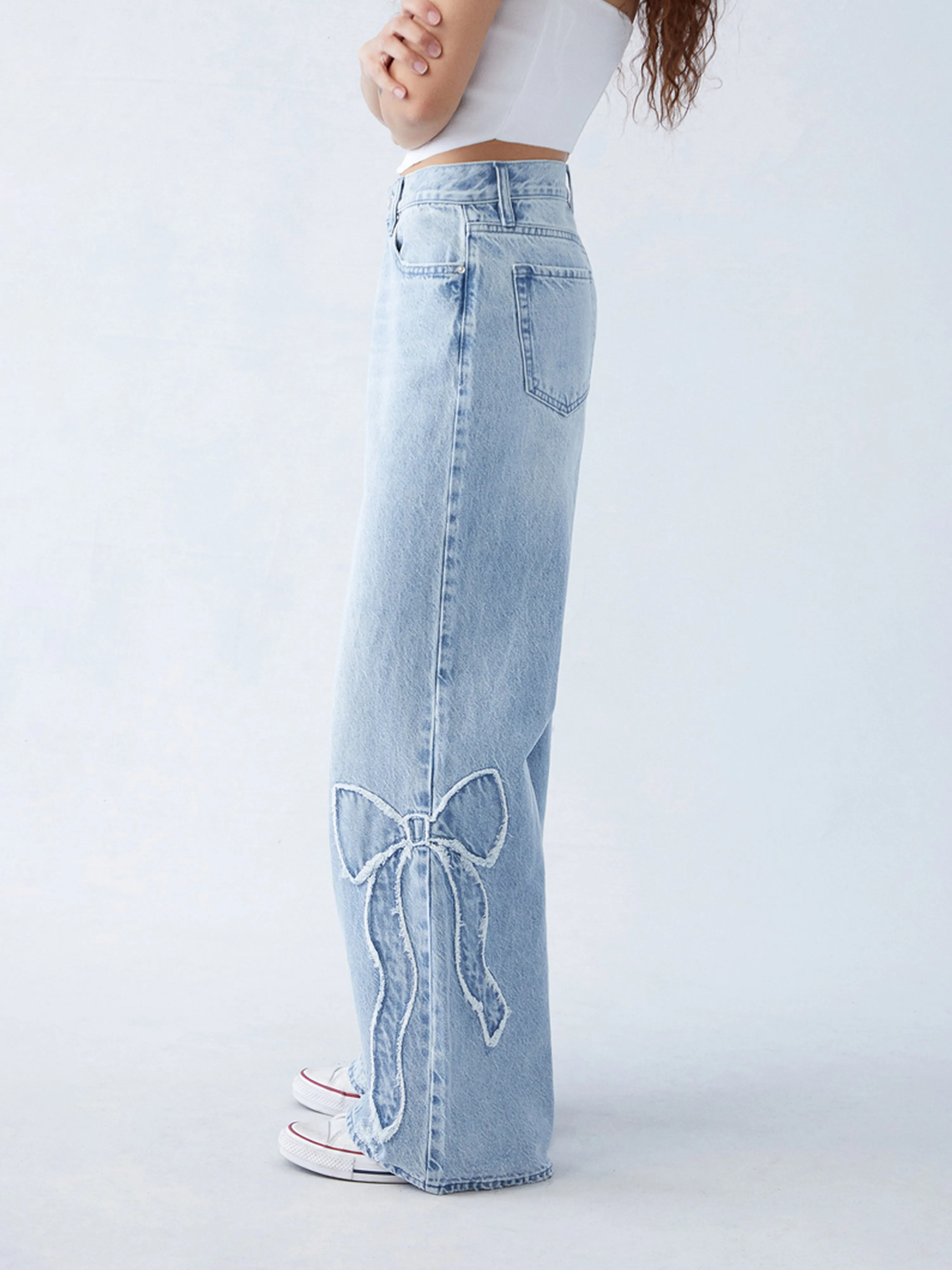 Sandy Baggy Bow Jeans | Trendy & Comfortable Fit