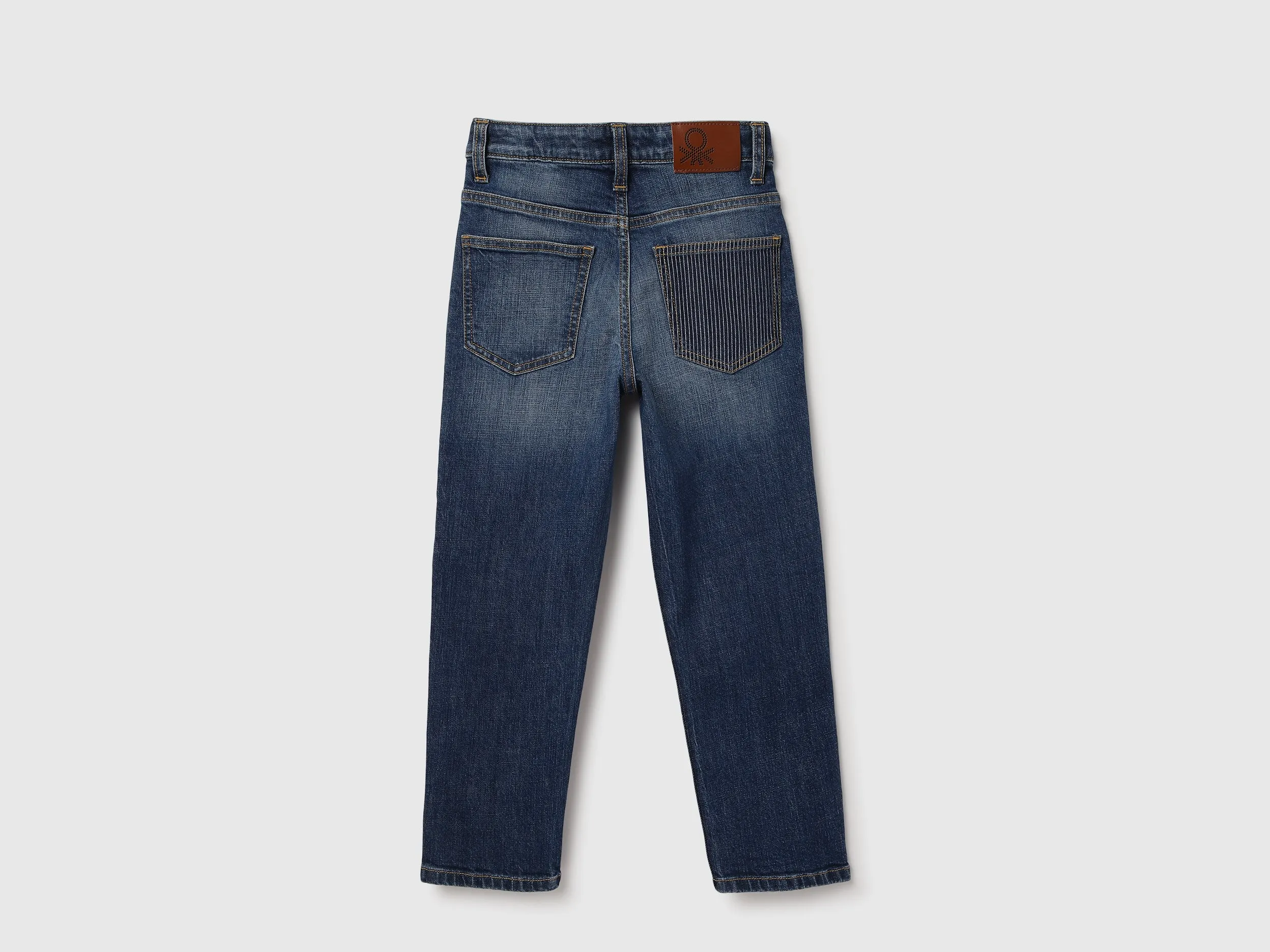 Solid Loose Fit Jeans