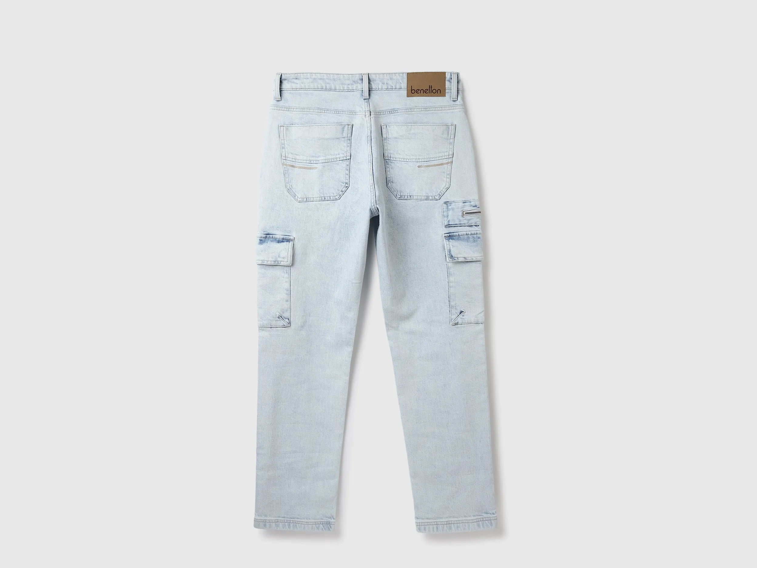 Solid Relaxed Fit Jeans