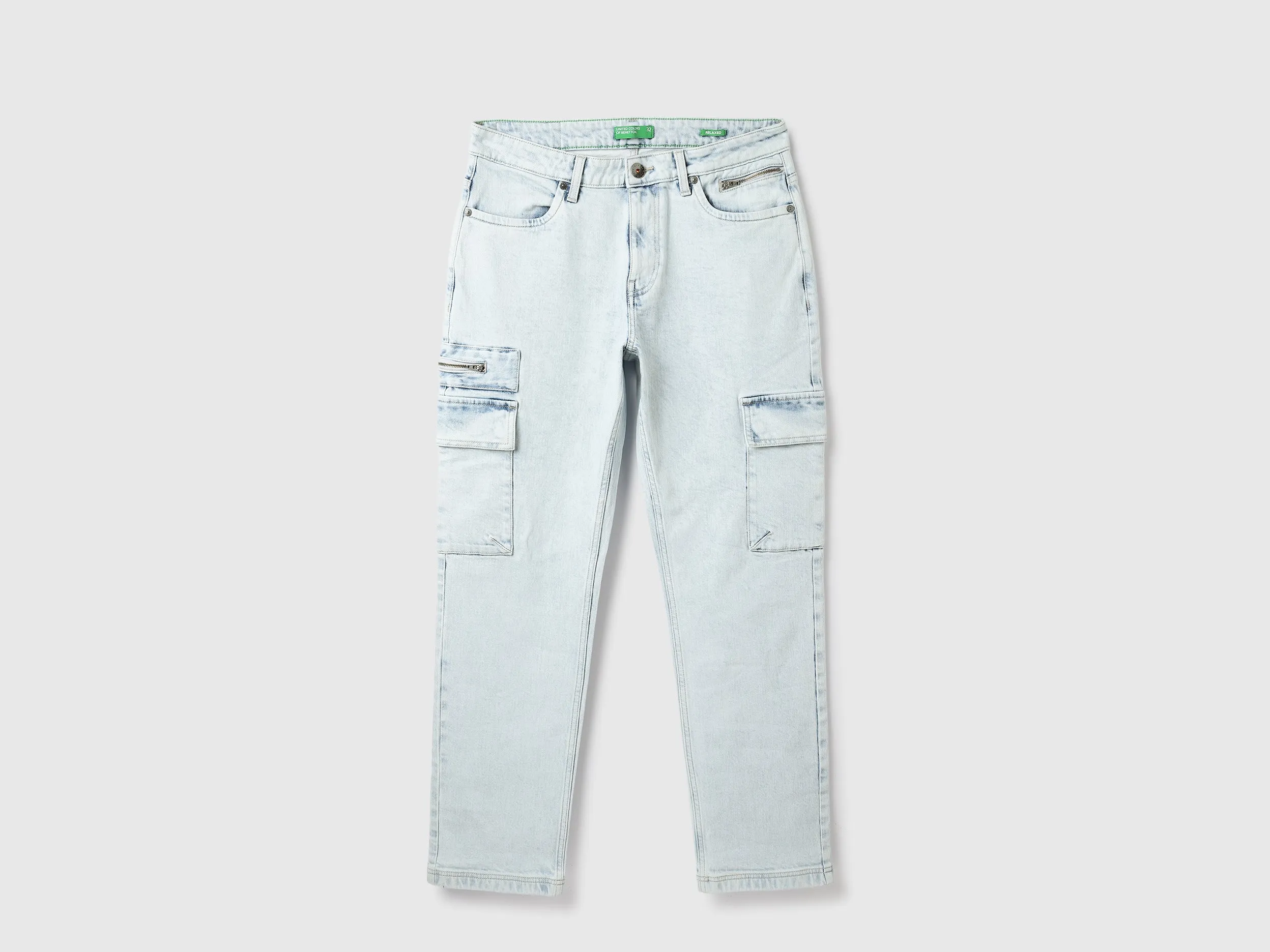 Solid Relaxed Fit Jeans