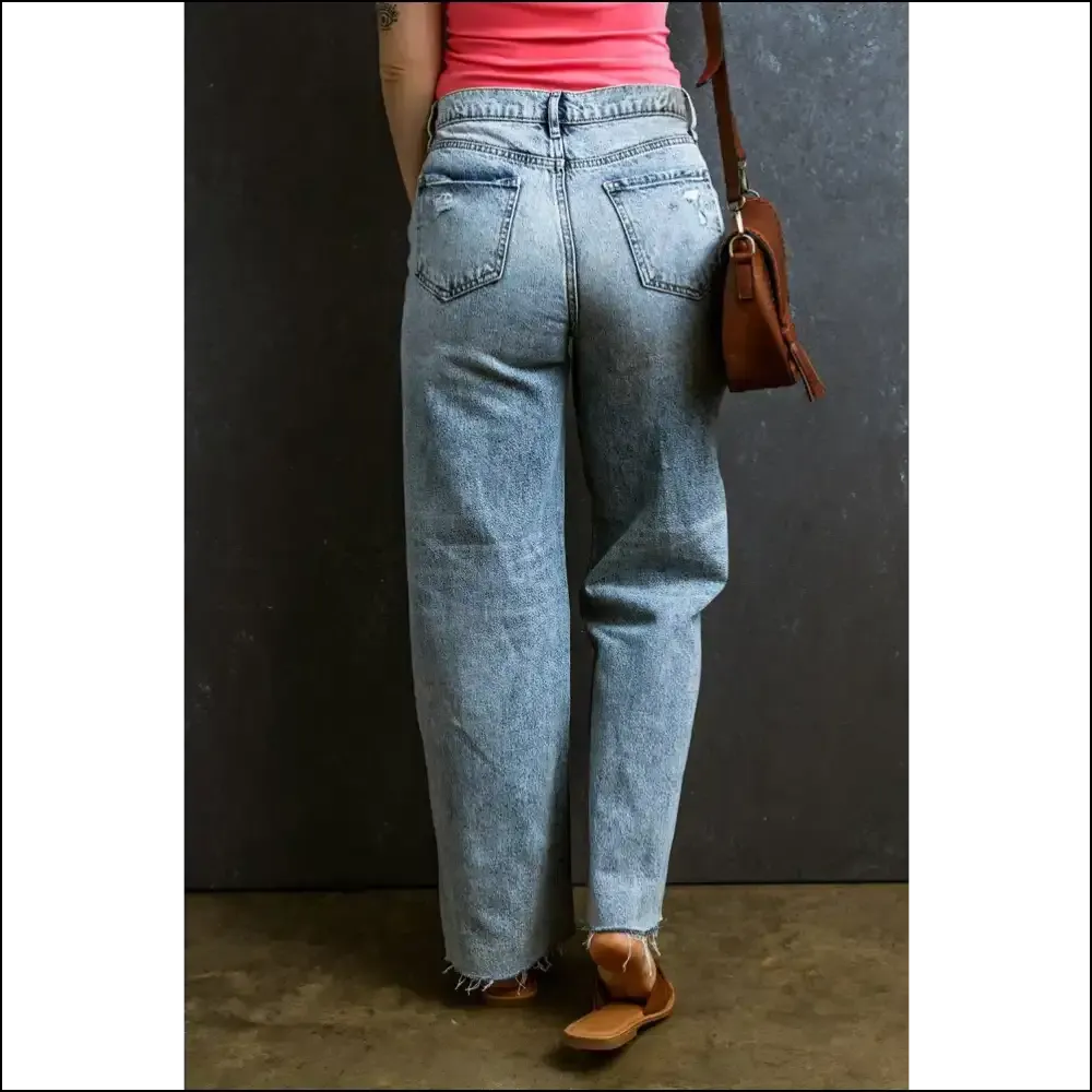 Strut your Distressed Raw Hem Straight Jeans and Own Fabulousness! 😎👖