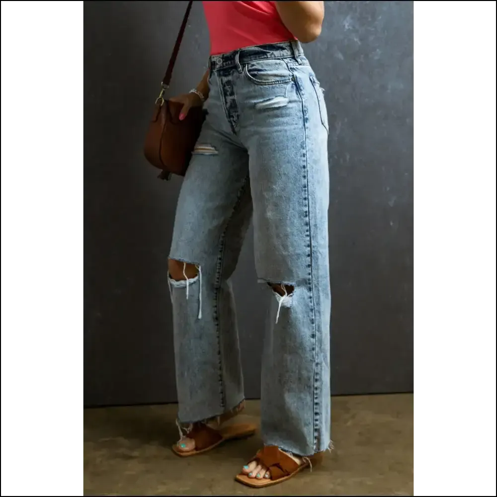 Strut your Distressed Raw Hem Straight Jeans and Own Fabulousness! 😎👖