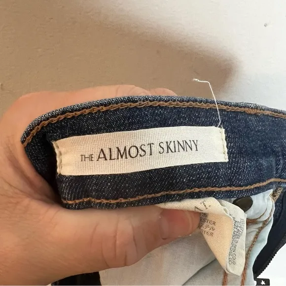 THE GREAT.- The Almost Skinny Jeans Paint Splatter Current Elliot Denim