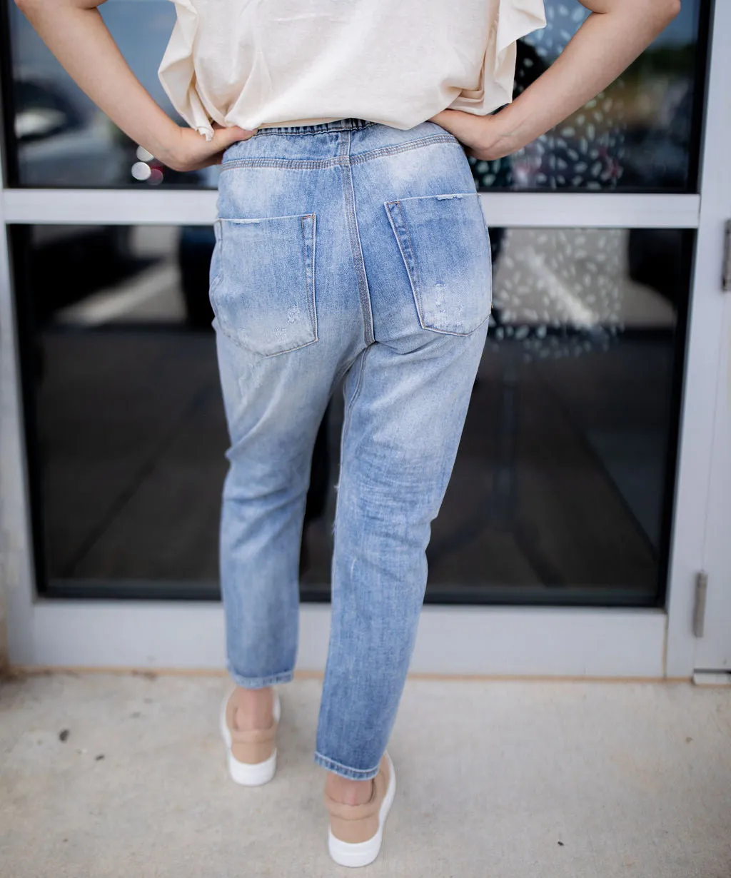 Washed Boyfriend Drawstring Jeans- medium wash